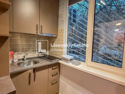 квартира за адресою Київ, Мечникова вул. (Кловський), 18