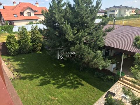 будинок за адресою с. Вишеньки, Єдності вул.