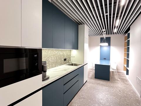 коммерческая по адресу Андрея Верхогляда ул. (Михайла Драгомирова), 14-А