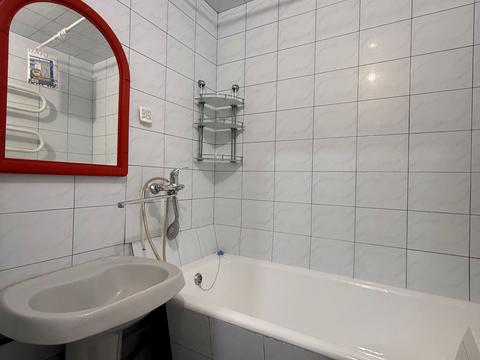 квартира за адресою Дніпровська набережна вул., 13