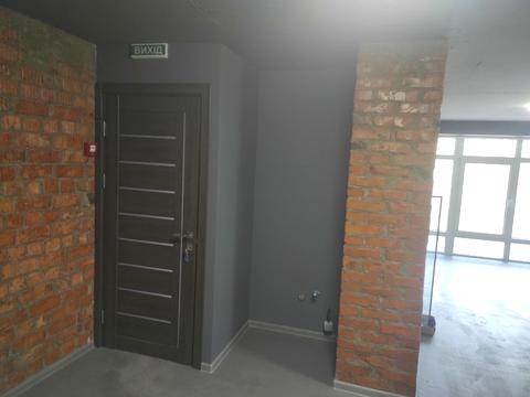 комерційна за адресою Рівненська вул., 12-Б