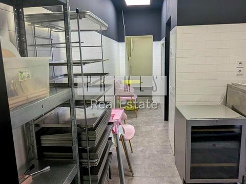 коммерческая по адресу Ивана Мазепы ул. (Январского Восстания), 18/29