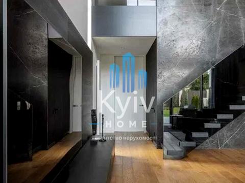 будинок за адресою Нова вул., 10