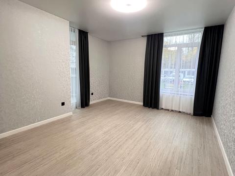 квартира за адресою Злуки просп., 3-А