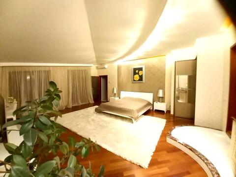 будинок за адресою смт. Козин, П'ятихатська вул.