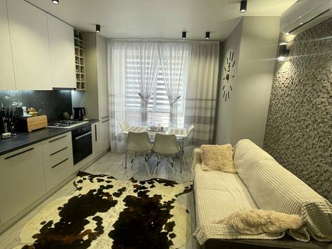 квартира за адресою Набережна Перемоги вул., 44