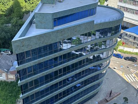 комерційна за адресою Академіка Філатова вул., 5