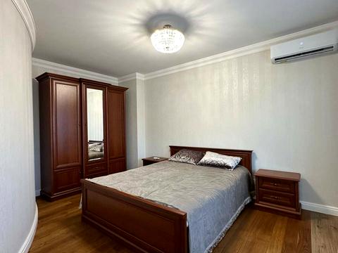 квартира по адресу Владимира Великого ул., 1