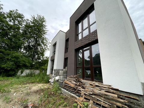 будинок за адресою Лісова вул., 2