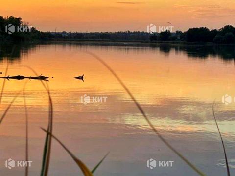 будинок за адресою Набережна