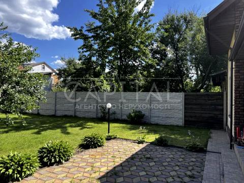 будинок за адресою Планерна вул., 11-13