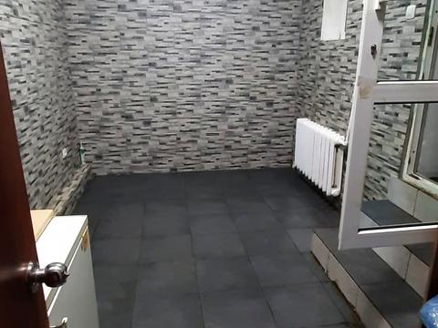 комерційна за адресою Семінарська вул., 11