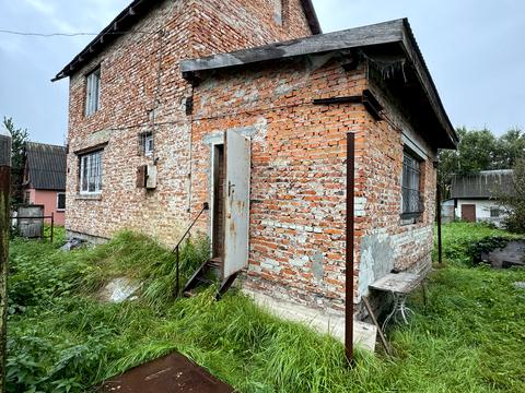 будинок за адресою центральна