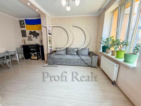 квартира за адресою Печерська вул., 24