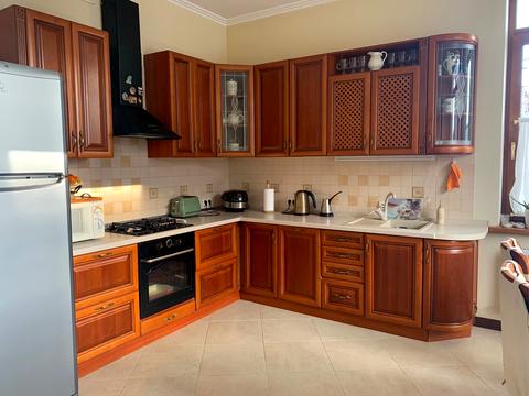 будинок за адресою Зоряна вул.