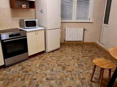 квартира за адресою Бориса Гмирі вул., 8-Б