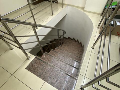 коммерческая по адресу Кирилловская ул. (Фрунзе), 14-18