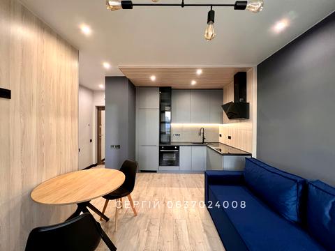 квартира за адресою Київ, Родини Кістяківських вул., 4