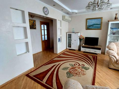 квартира за адресою Дніпровська набережна вул., 26-А