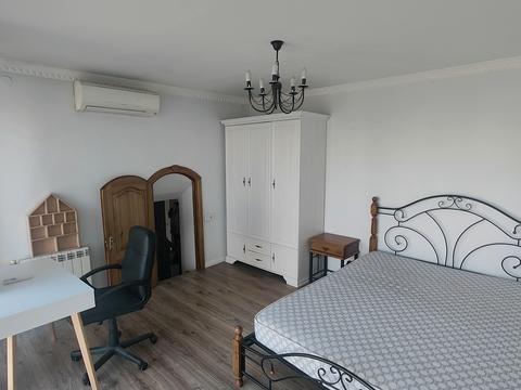 квартира за адресою Братиславська вул., 7