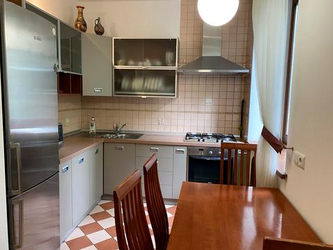квартира за адресою Госпітальна вул., 1а