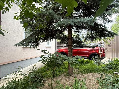 будинок за адресою Степана Чобану вул. (Василя Алексухіна), 11