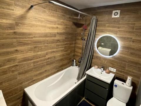 квартира за адресою Гладкова пров., 3