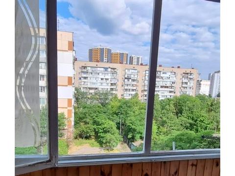 квартира за адресою Романа Шухевича просп. (Генерала Ватутіна), 10-А