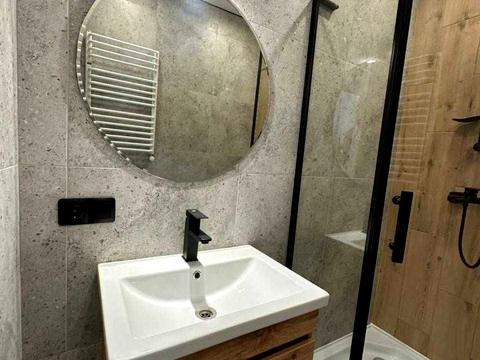 квартира за адресою Богдана Хмельницького вул., 57д