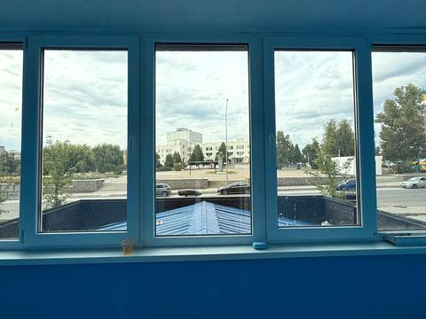 комерційна за адресою Центральна вул. (Леніна), 355