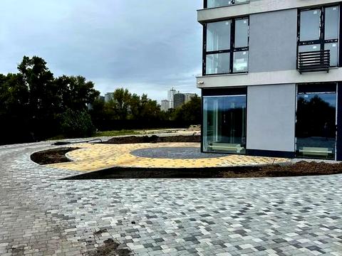 квартира за адресою Зарічна вул., 8