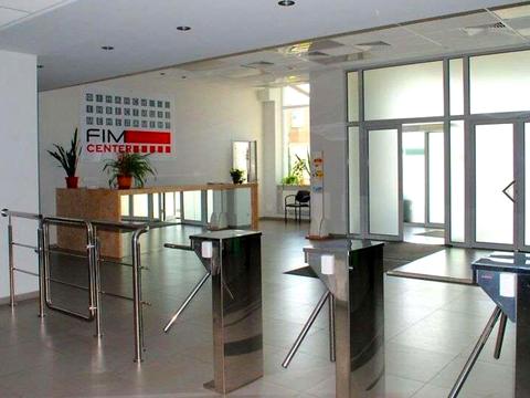 комерційна за адресою Якова Гніздовського вул., 1/9