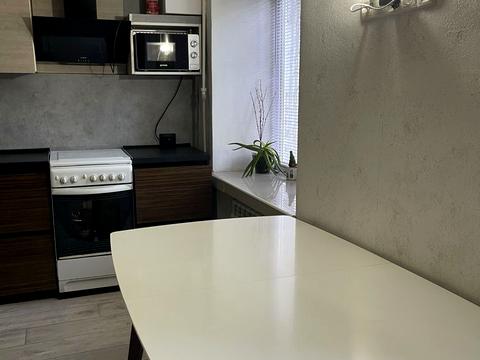 квартира по адресу Академика Янгеля ул., 10