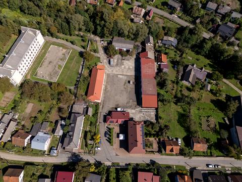 коммерческая по адресу луг, 123