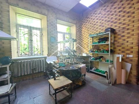 коммерческая по адресу Глінки, 4б
