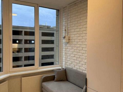 квартира за адресою Академіка Амосова вул., 67