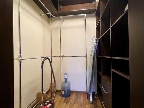 квартира за адресою Лабораторна вул., 8