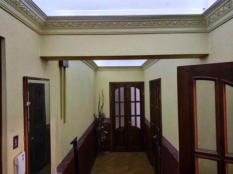 квартира за адресою Конституції пл., 2/2