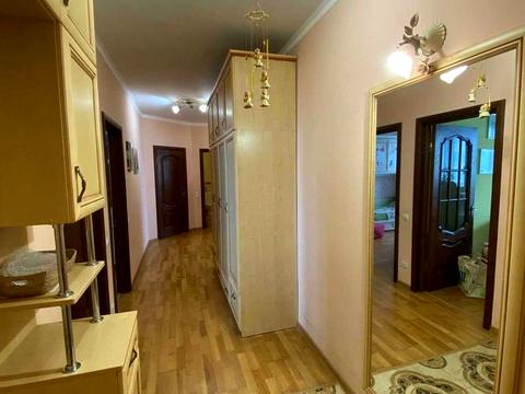 квартира за адресою Головацького Я., 23