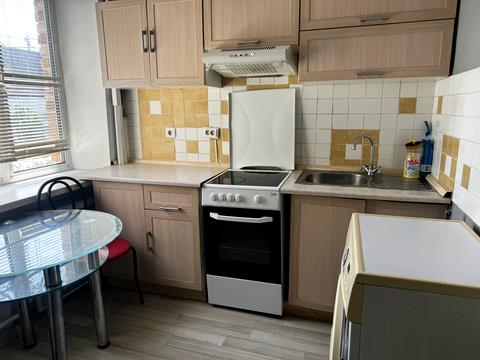 квартира по адресу Голосеевский просп. (40-летия Октября), 74