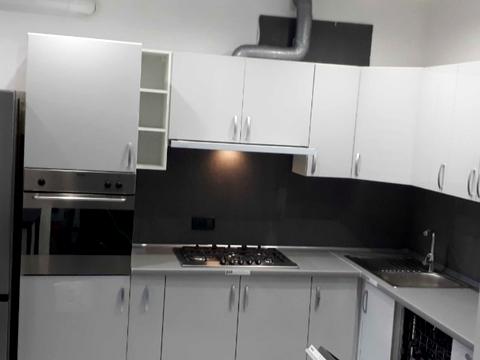 квартира за адресою Академіка Амосова вул., 12