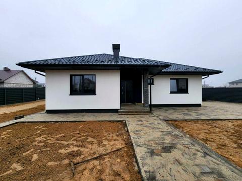 будинок за адресою с. Нові Петрівці, Канівська вул.