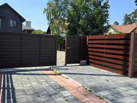 будинок за адресою Івана Карпенка-Карого вул.