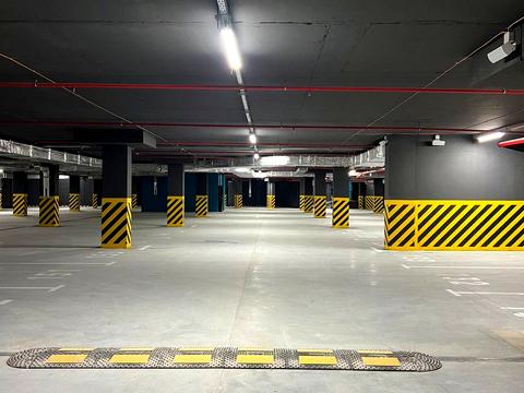 паркомісце за адресою Героїв Миколаєва вул., 129А