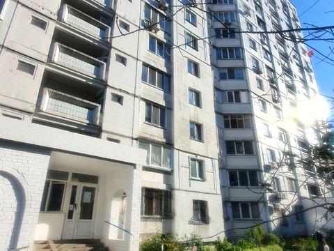 квартира за адресою Мілютенко, 17В
