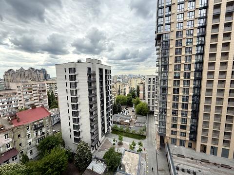 квартира за адресою Київ, Бульварно-Кудрявська вул. (Воровського), 17-Б