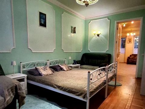 квартира за адресою Академіка Вернадського бульв., 5/19