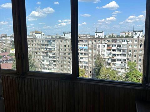 квартира за адресою Калинова вул., 81