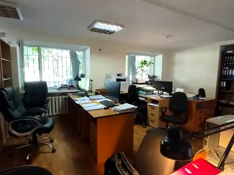комерційна за адресою Ніла Армстронга вул. (Казакова), 1-Д