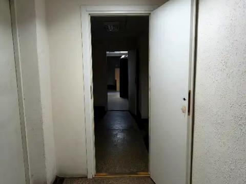 комерційна за адресою Ніла Армстронга вул. (Казакова), 1-Д